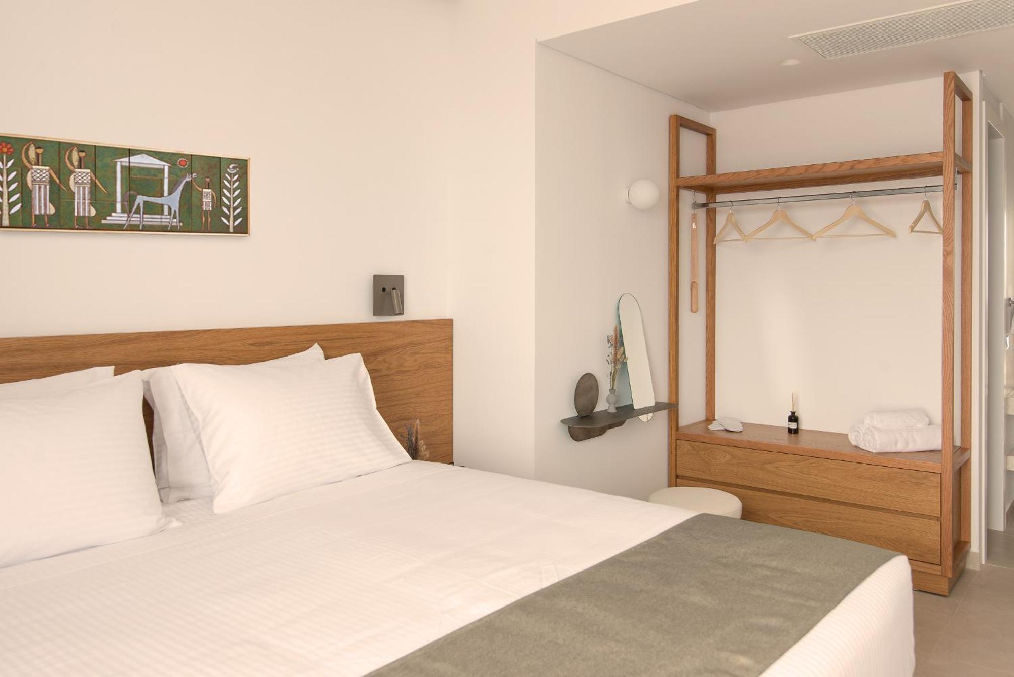 Plethora Luxury Suites Rodhia  ภายนอก รูปภาพ
